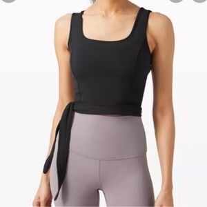 Lululemon Get Centred Crop Tank black tie cropped size small